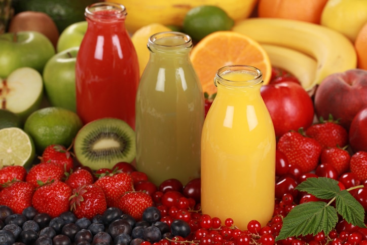 Fresh fruit juices made from red, green and orange fruits