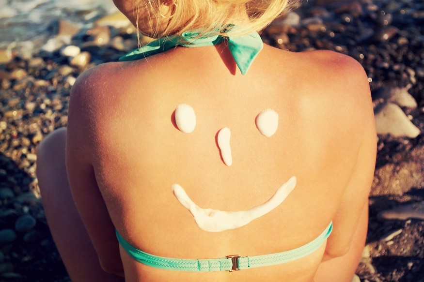 How does sunscreen work?